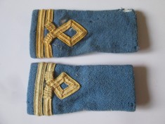 Pereche de epoleti locotenent aviatia militara anii 90