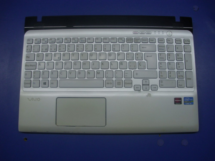 Palmrest + tastatura SONY VAIO SVE151G13M