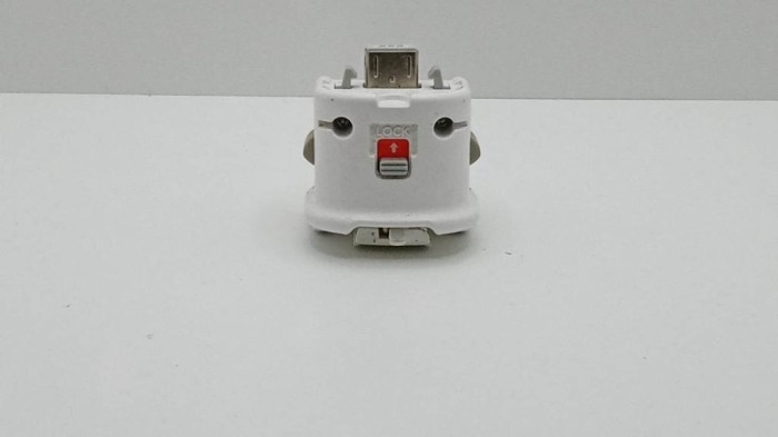Motion Plus Nintendo&reg; Wii - Alb