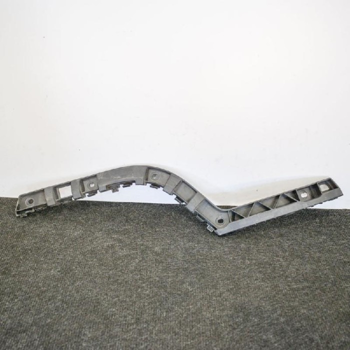 Suport bara de protecție dreapta spate SKODA SUPERB II 3T4 2011 OEM: 3T5807394 4153061