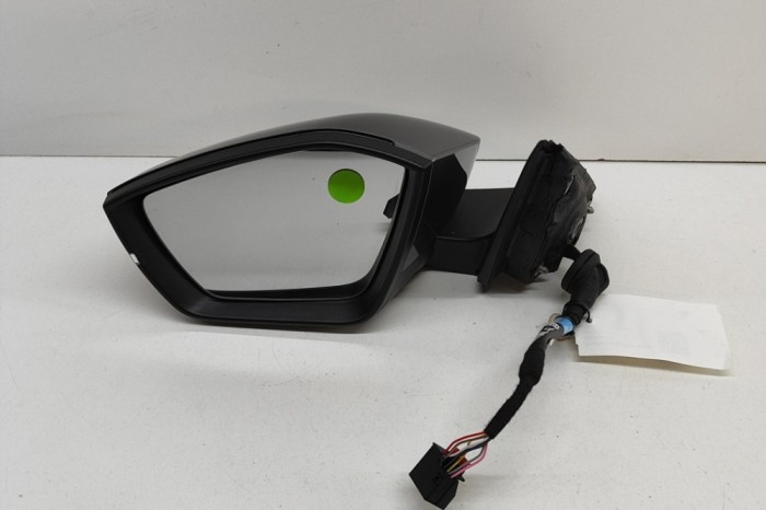 Oglinda laterală st&acirc;nga SKODA OCTAVIA IV Combi NX5 2024 OEM: 5E8857507A 28231151