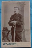 Fotografie tip CDV, Sublocotenet francez in tunica cu gaitane, sfarsit de secol XIX