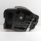 Spuma portbagaj MASERATI GHIBLI M157 2016 OEM: 670031459,675000537,675000775,675000495,670005176