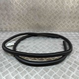 Garnitura ușă st&acirc;nga spate FORD USA Mustang Mach-E 2023 OEM: LJ8B-R20708-AC,LJ8B-R20709-AC