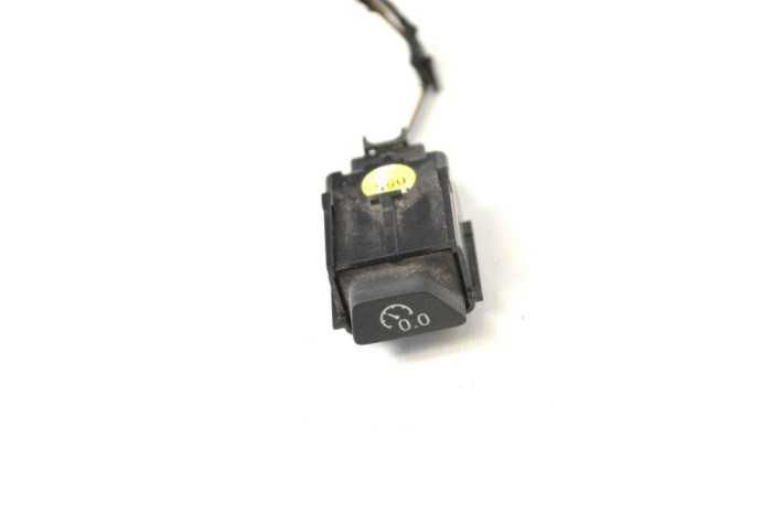 Comutator AUDI Q5 FY 2017 OEM: 80C907569 13376053