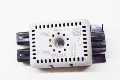 Amplificator de antena VW TIGUAN AD1 2019 OEM: 5Q0035570 11728870 foto