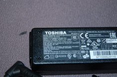 Incarcator laptop Toshiba Chromebook 19V 45W 2.37A PA5192U-1ACA ADP-45YD 4*1.7mm foto