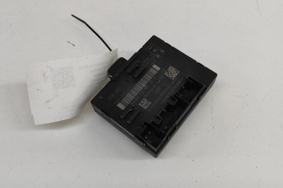 Modul de control ușă dreapta spate VW PASSAT Variant B8 3G5 2018 OEM: 5Q0959595E,5Q0959595B 30302876 foto