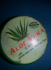 Cutie ALOE VERA CREAM,Dermatological control tested,ambalaj Comunist,T.GRATUIT foto