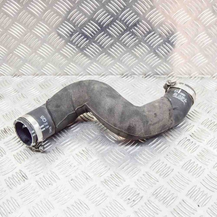 Furtun intercooler st&acirc;nga AUDI Q5 8R 2015 OEM: 8R0145993A