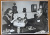 Fotografie originala, Marica Beligan intervievandu-l pe Aurel Baranga
