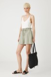 Medicine pantaloni scurți din amestec de in femei, culoarea verde, uni, medium waist