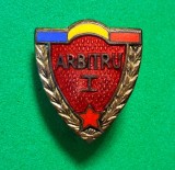 Insigna (model vechi anii`50) fotbal - ARBITRU Categoria I (RPR)