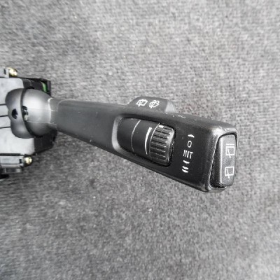 Maneta semnalizare ștergătoare VOLVO V50 MW 2005 OEM: P3071034217D772-AT0179193 1813009 foto