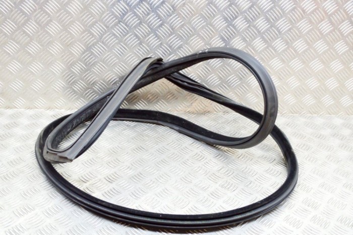 Garnitura ușă dreapta față BMW 4 Coupe F32, F82 2015 OEM: 7279742 | 13653699