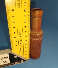 Fluier vintage functional, din lemn, imita macanitul mac-mac vanatoare sau joaca