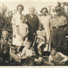 AMS# - ILUSTRATA, FOTOGRAFIE FAMILIE SUBOFITER GERMAN WW2, CAMASILE GALBENE