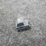 Buton Geam Electric Dreapta Față BMW X1 F48 (2016-) OEM 9208107. Intrerupator actionare sticla usa argintiu