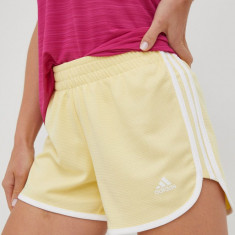 adidas Performance pantaloni scurți de alergare Marathon 20 femei, culoarea galben, cu imprimeu, medium waist