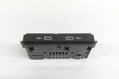USB VW ID.4 E21 2022 OEM: 5NA035736 24835178