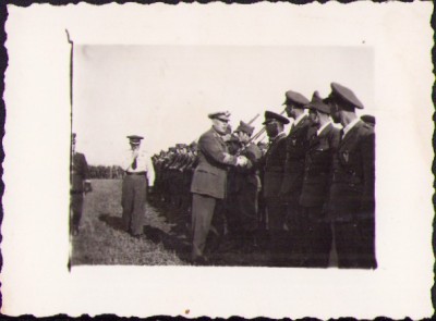 HST M641 Poză ofițer rom&amp;acirc;n superior de aviație și militari foto