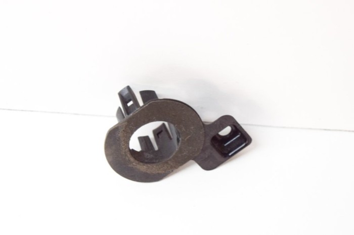 Suport senzor de parcare BMW 4 Coupe F32, F82 2016 OEM: 7384901 14505890