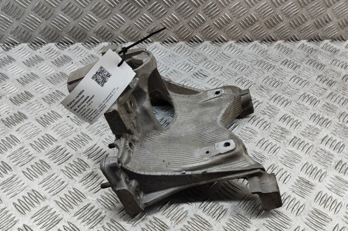 Suport punte st&acirc;nga AUDI A5 Sportback F5A 2023 OEM: 8W0399295E | 31523049