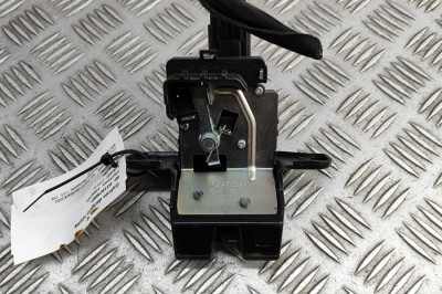 &amp;Icirc;ncuietoare haion KIA CEE\&amp;#039;D Hatchback CD 2023 OEM: 81230-J7000 | 31975001 foto