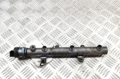 Rampa de combustibil dreapta AUDI A5 8T3 2009 OEM: 059130090AJ,057130764F,0281002854 30028552 foto