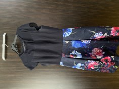Rochie elegantă mărimea 38 &ndash; negru cu imprimeu floral vibrant