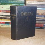 BIBLIA SAU SFANTA SCRIPTURA * CU TRIMITERI , TIPARITA IN U.S.A. , ANII &#039;90 *