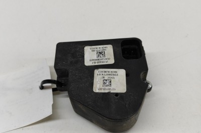 Alt modul de control TESLA MODEL X 2016 OEM: 1064225-00-F 23075769 foto