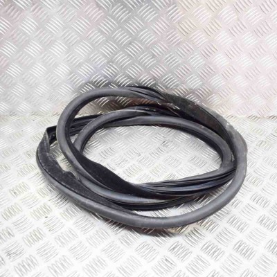 Garnitura ușă dreapta față JAGUAR E-PACE X540 2019 OEM: J9C3-20708-A foto