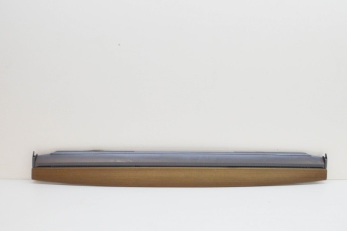 nerasta TESLA MODEL 3 2018 OEM: 1091225-00-E 18339705