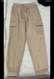 Pantaloni bej