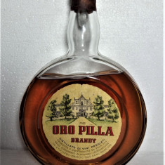 - BRANDY oro pilla, l. 1 GR. 40 ANII 1960