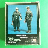 Kit GERMAN CIVILIAN / VOLKSSTURM Firma VERLINDEN PRODUCTIONS Cod 292 Scara 1/35 DIORAMA FIGURINA RAȘINĂ HOBBY WWII SOLDAȚI GERMANI DIORAMA MACHETA