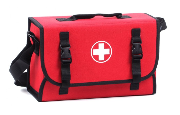 Geanta medicala de prim ajutor pentru 5 persoane, roșie