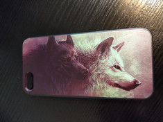 Carcasa protectie spate telefon Iphone 5 / 5S, husa plastic, model desen lupi foto