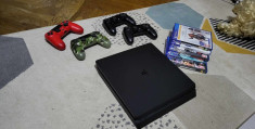 PlayStation 4 Slim 2TB foto