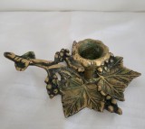 Sfesnic mic antic,din bronz, turcesc, otoman, in forma de frunza