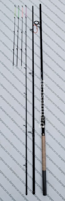 Lanseta FEEDER carbon Wind Blade TFD8 SENSITIVE Feeder 3,90m 90/120gr 4 VARFURI