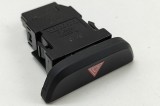 Buton de avarie TOYOTA YARIS _P21_ 2024 OEM: 84332-0D220,843320D220 30654851