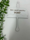 Props in forma de tort din MDF,combinat cu fetru mov