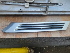 Grilă ventilație dreapta Mercedes E190 W201