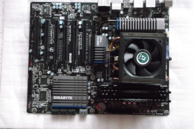 Kit Gaming Retro Gigabyte 990FXA UD5 + FX 6300 + 16gb ddr3 socket AM3+,cooler inclus foto