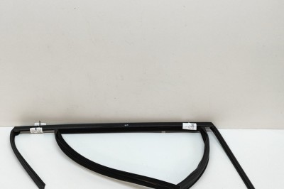 Bandou superior ușă dreapta spate BMW X7 G07 2023 OEM: 7431136 31089934 foto