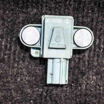 Senzor de impact st&amp;acirc;nga față AUDI A6 4F2, C6 2006 OEM: 4F0955557 | 1832523 foto