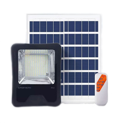 Proiector LED Superfire FF1-B, panou solar, senzor lumina, 41W, 320lm, 5000mAh, telecomanda foto