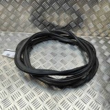 Garnitura de cauciuc haion LAND ROVER RANGE ROVER EVOQUE L538 2015 OEM: BJ32-41608-AB 32382443